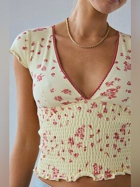 Urban outfitters Kimchi Blue Floral V-Neck Smocked Top with Pink Accents size Sm